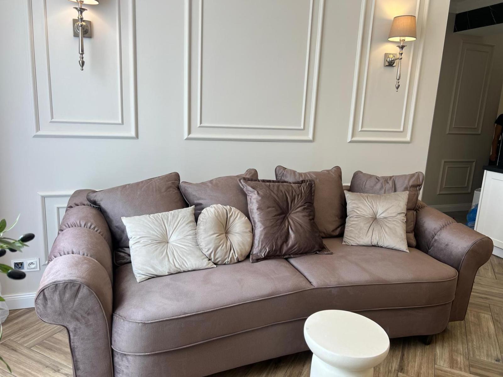 Family & Business Sauna Apartments Plac Wolnosci Centrum Downtow, - Piekny Apartament - 5 Bedroom With Private Sauna, Bath With Hydromassage, Parking, Catering Options كيلتشي المظهر الخارجي الصورة